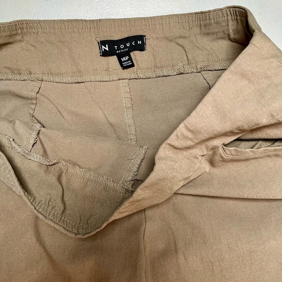 N TOUCH Women’s tan pants with pockets, 14P - Picture 6 of 14